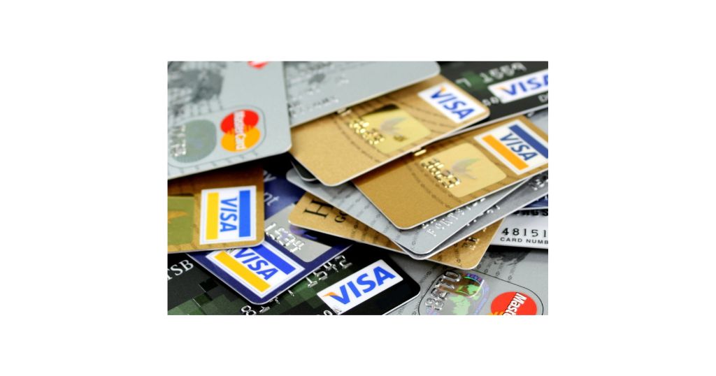 नए नियम: डेबिट और क्रेडिट कार्ड नियमों में हाल के बदलावों का अन्वेषण करें